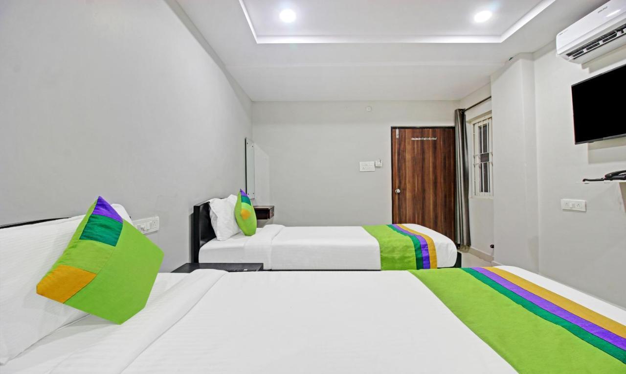 Itsy Hotels Sunrise Grand, Hitech City Hyderabad Eksteriør billede