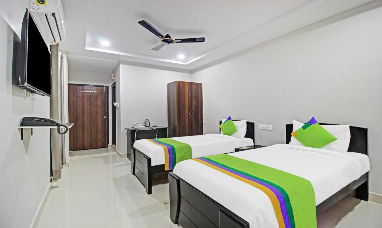 Itsy Hotels Sunrise Grand, Hitech City Hyderabad Eksteriør billede