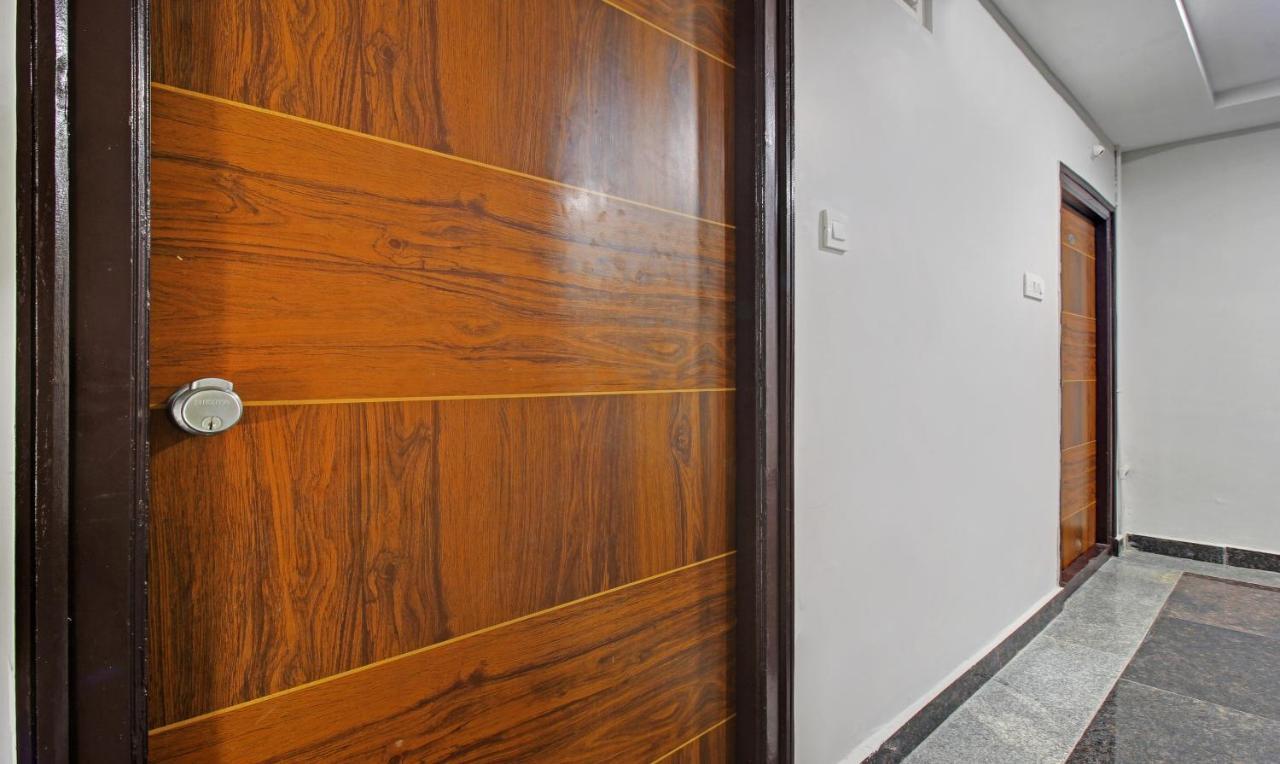 Itsy Hotels Sunrise Grand, Hitech City Hyderabad Eksteriør billede